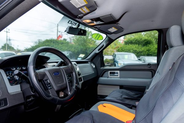 2011 Ford F150 XLT 4WD Supercrew 5.0 8cyl. Flex Fuel - Image 5