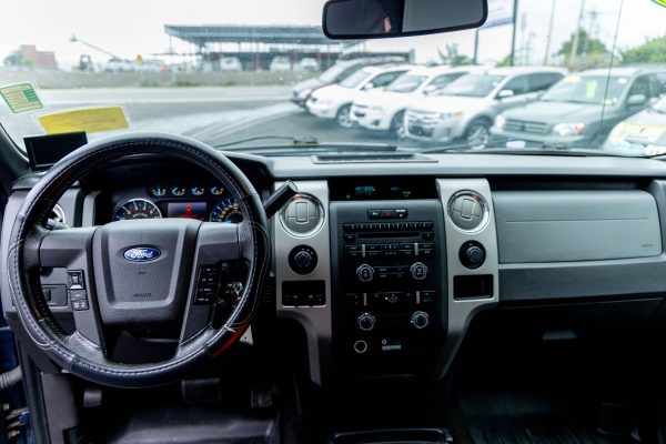 2011 Ford F150 XLT 4WD Supercrew 5.0 8cyl. Flex Fuel - Image 6