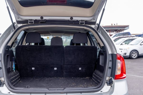 2013 Ford Edge SE FWD 4 Door Sport Utility Vehicle 3.5 6cyl. Gasoline - Image 7